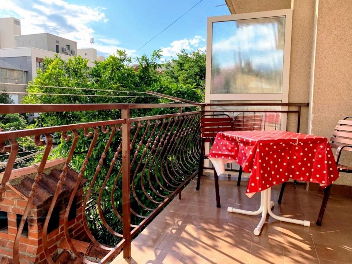 Obradovic Rooms & Apartments Makarska Eksteriør bilde