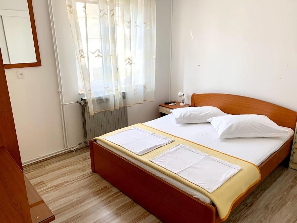 Obradovic Rooms & Apartments Makarska Eksteriør bilde